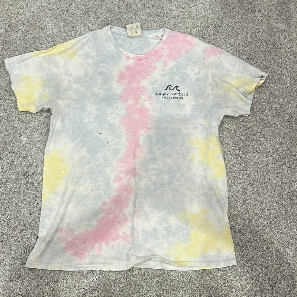 Woman Simply Southern Tie Dye Shirt Size Medium